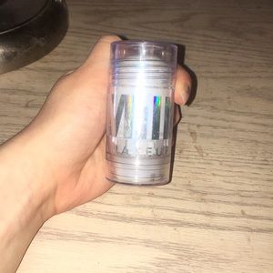 Milk makeup holographic highlighting stick